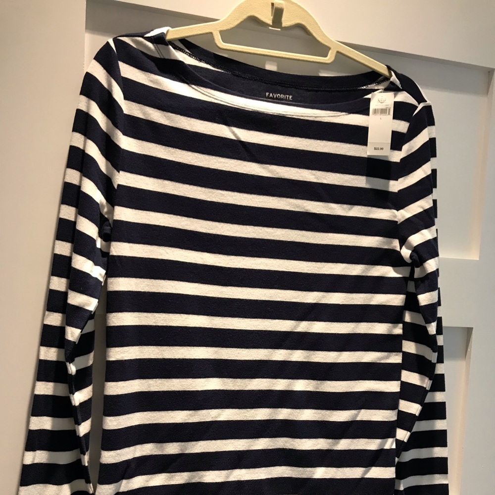 Women’s GAP navy and white long sleeve size L
